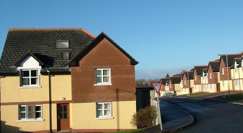 Yeats Village Sligo Bagian luar foto